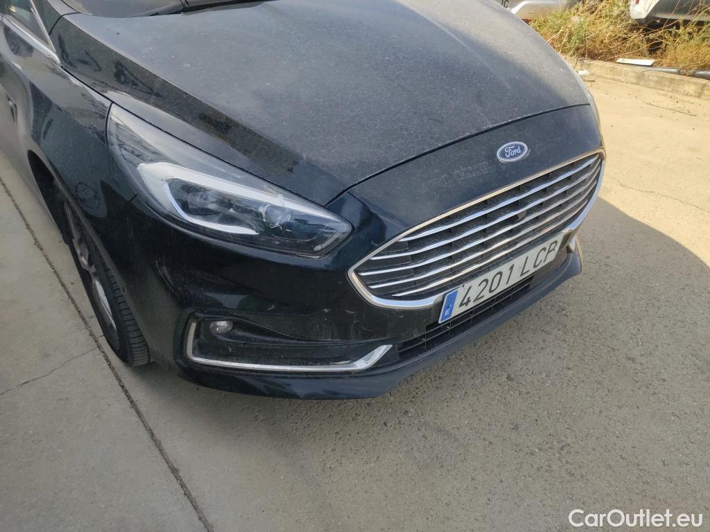 Ford  S-Max  Titanium 2.0 EcoBlue 150CV MT6 E6dT #3