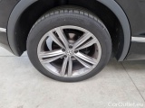  Volkswagen  Tiguan VOLKSWAGEN  / 2016 / 5P / SUV 2.0 TDI SCR 110KW SPORT BMT 4MOTION DSG #51