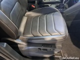  Volkswagen  Tiguan VOLKSWAGEN  / 2020 / 5P / SUV 2.0 TDI SCR 110KWR-LINE DSG #114
