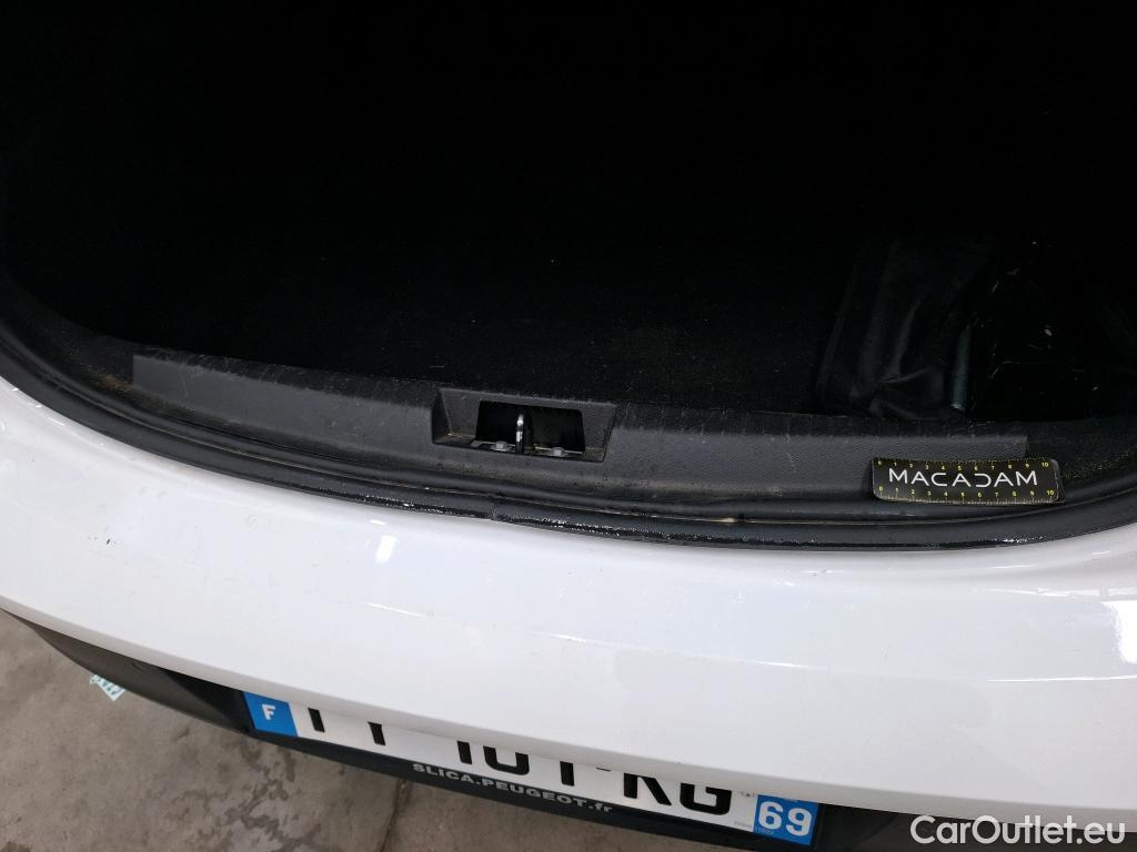  Peugeot  208  Premium 1.5 HDi 100CV BVM6 E6d #69