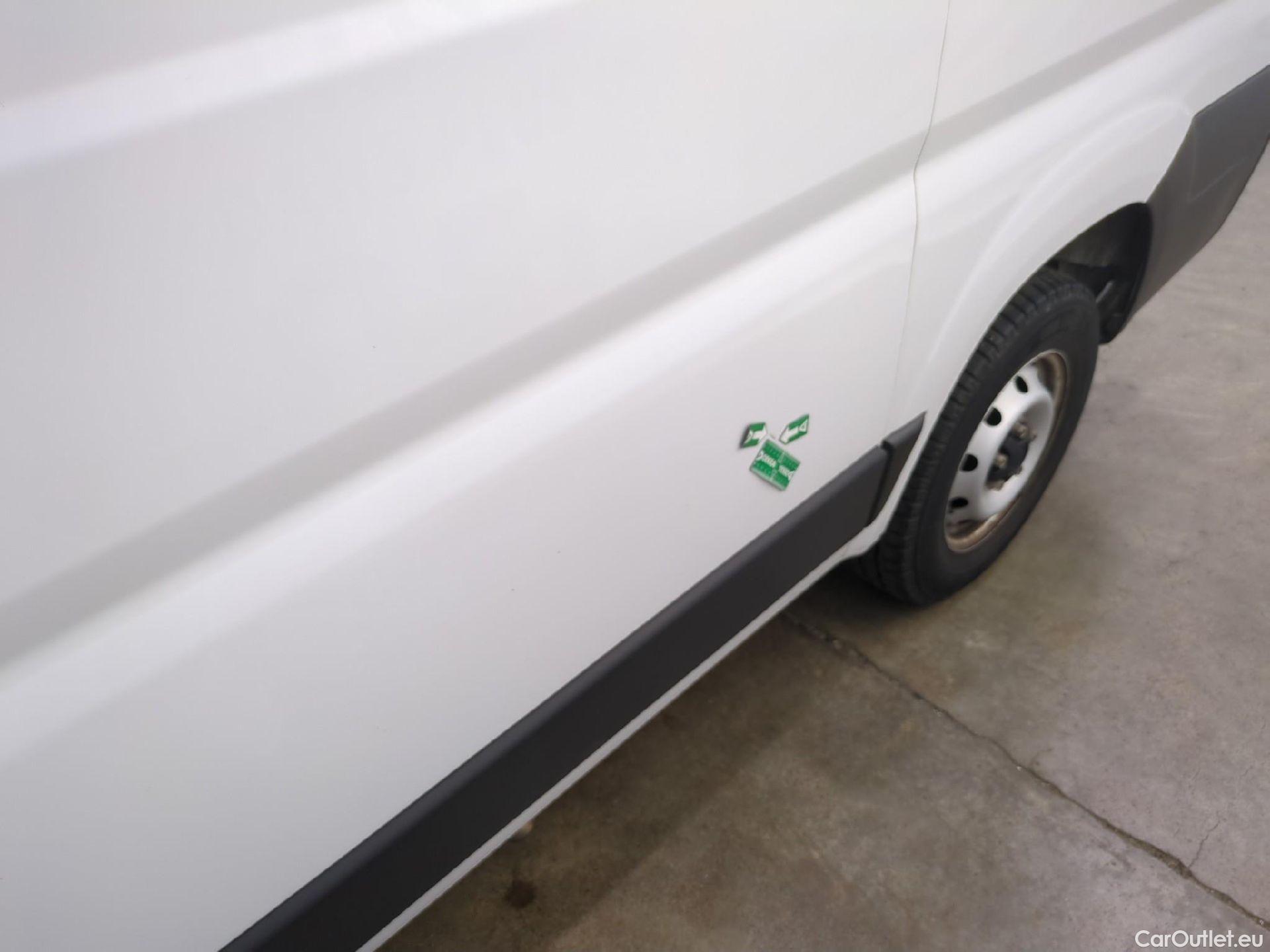  Fiat  Ducato FIAT  / 2014 / 4P / Fourgon tôlé 2.3 Multijet 120 3.0 C H1 Business #15