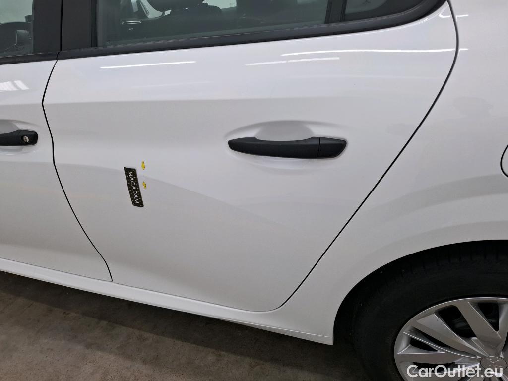  Peugeot  208  Premium 1.5 HDi 100CV BVM6 E6d #44