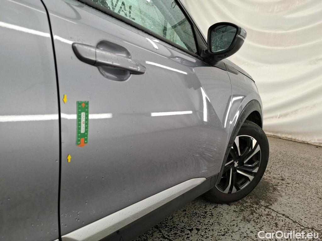  Peugeot  2008  Allure 1.2 PureTech 100CV BVM6 E6d #1