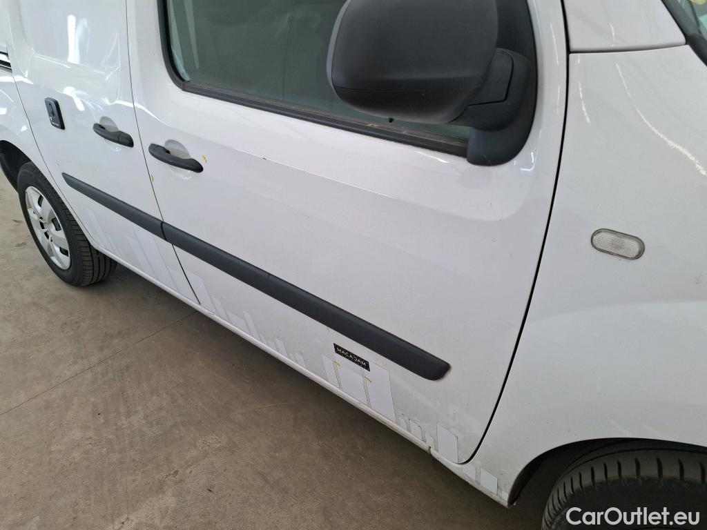  Renault  Kangoo  II Express Grand Confort (L1) 1.5 dCi 80CV BVM6 E6dT #34