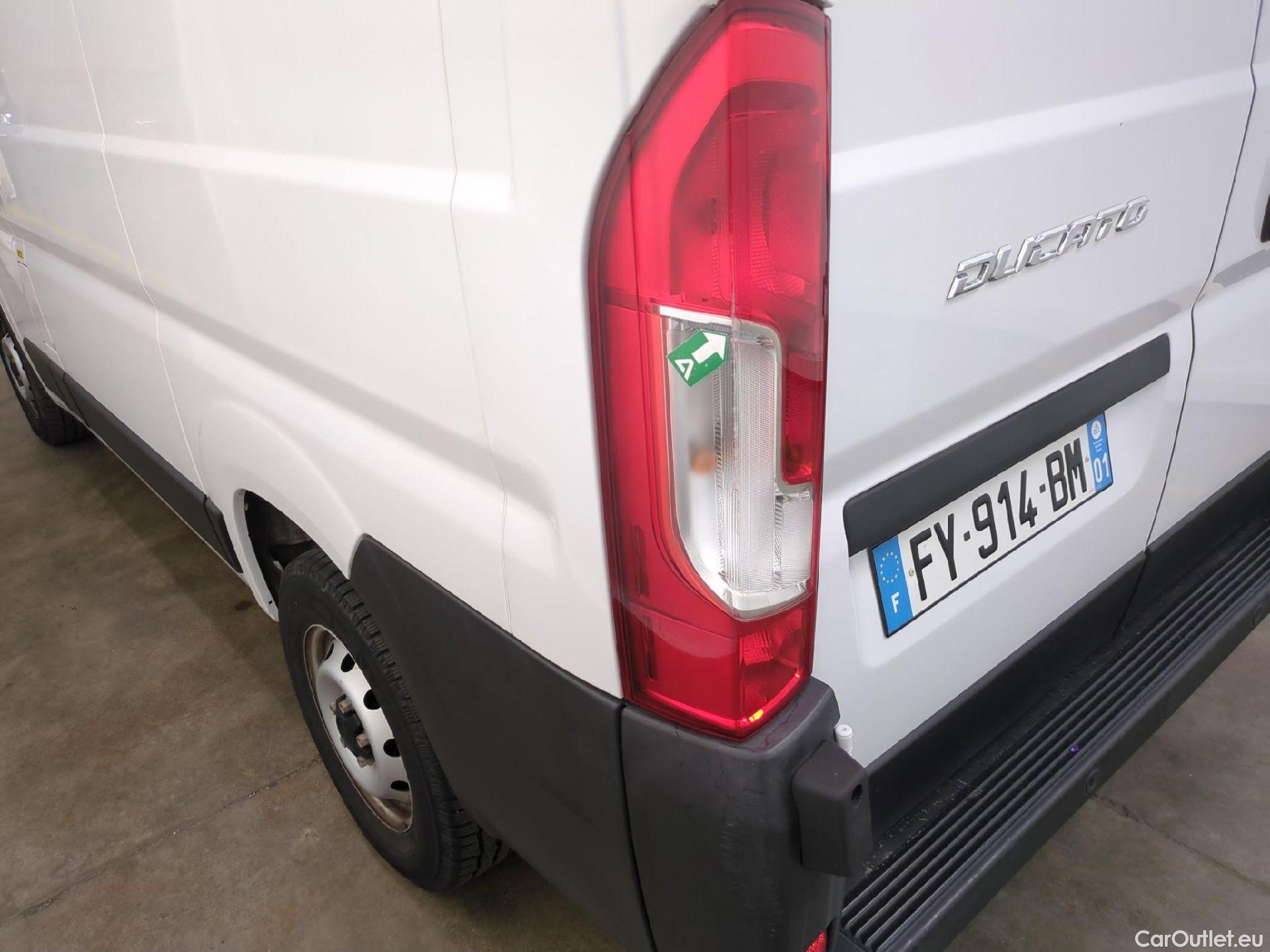  Fiat  Ducato FIAT  / 2014 / 4P / Fourgon tôlé 2.3 Multijet 120 3.0 C H1 Business #18