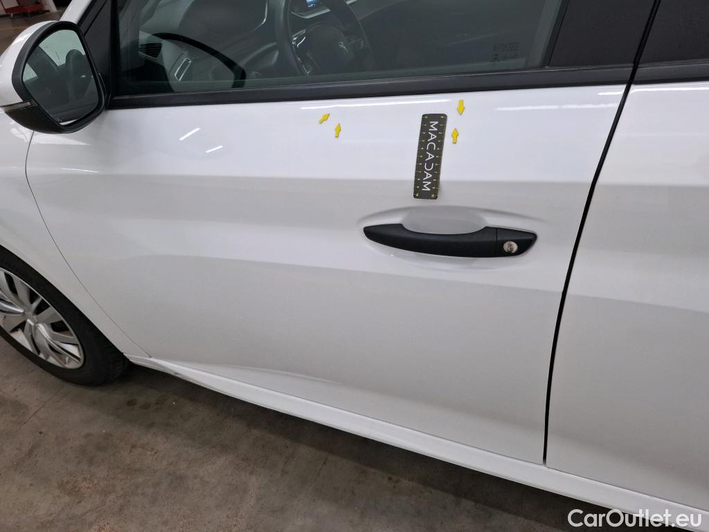  Peugeot  208  Premium 1.5 HDi 100CV BVM6 E6d #32