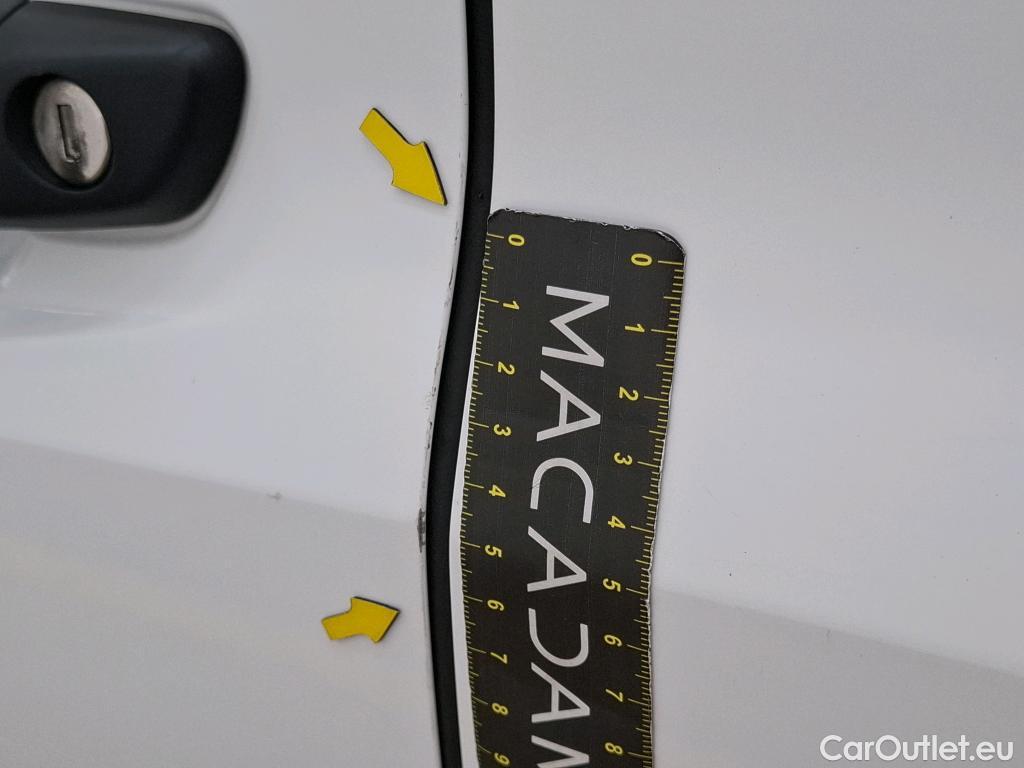  Peugeot  208  Premium 1.5 HDi 100CV BVM6 E6d #58