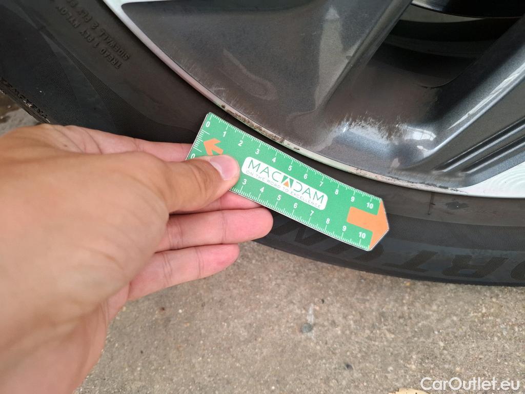  Hyundai  Konna Kona Business Hybrid 2WD 1.6 GDI 140CV BVA6 E6d #12