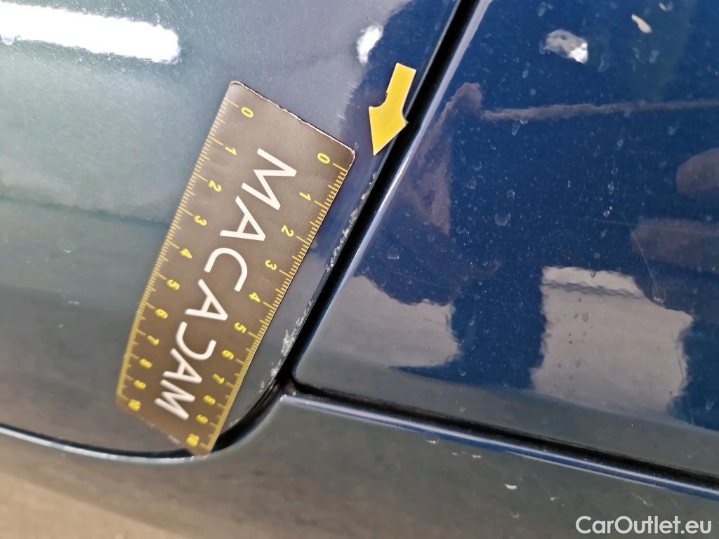  Fiat  500 FIAT  / 2020 / 3P / Berline 42kWh Icône #45