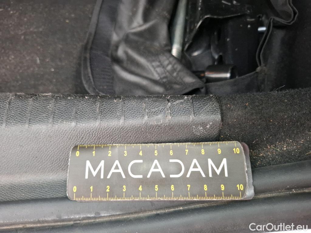  Peugeot  208  Premium 1.5 HDi 100CV BVM6 E6d #70