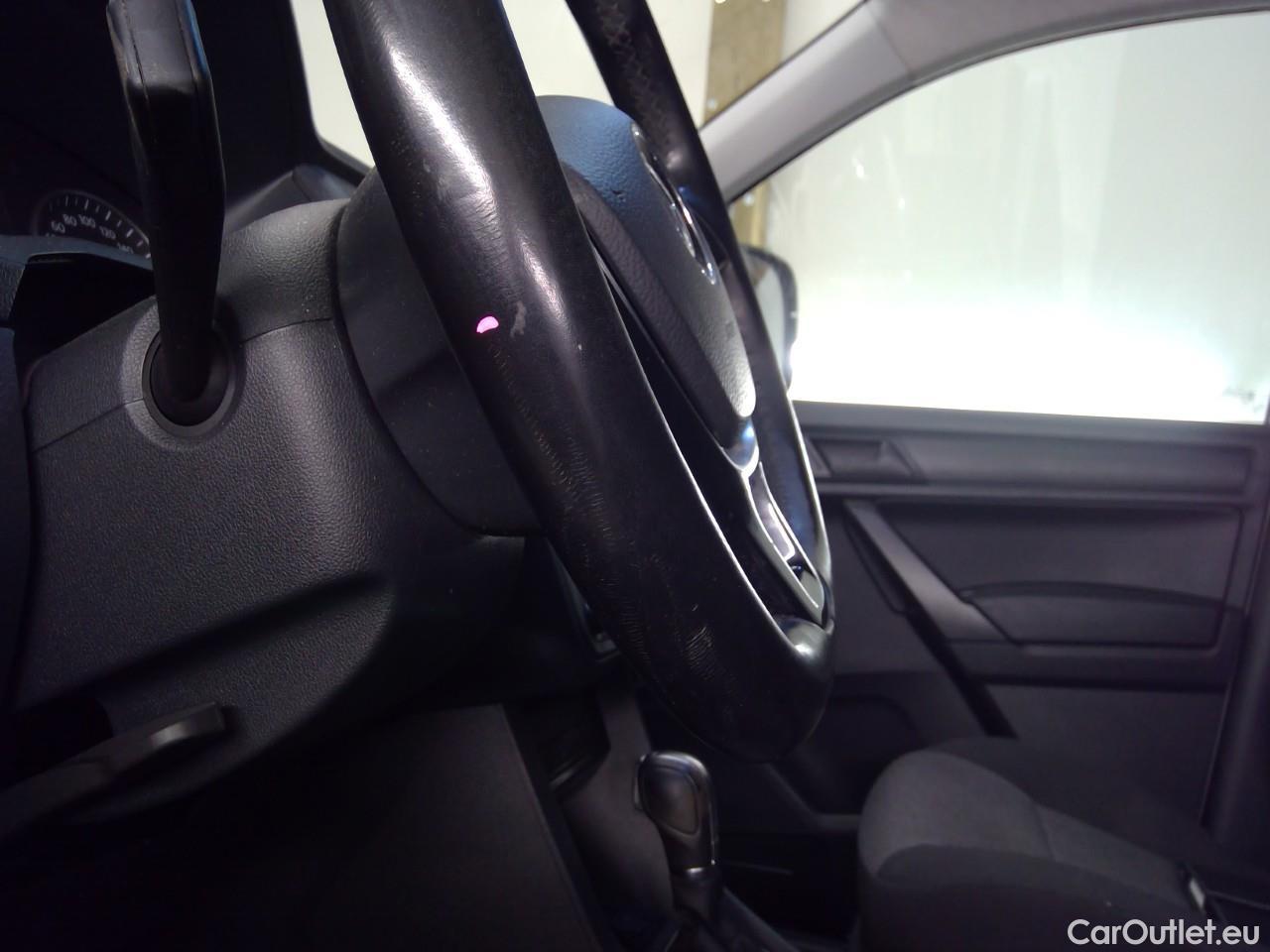  Volkswagen  Caddy  TDI 75 Maxi Aut. #6