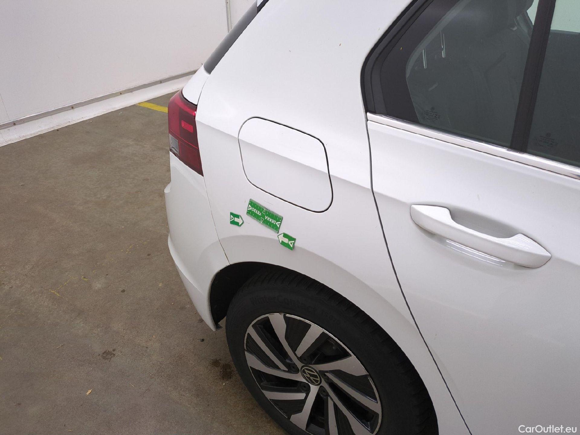  Volkswagen  Golf  VIII Berline Style 1st eHybrid 1.4 205CV BVA6 E6d #40