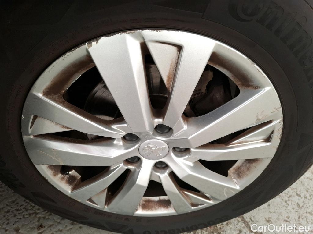  Peugeot  3008  Active Pack 1.5 HDi 130CV BVA8 E6d #13