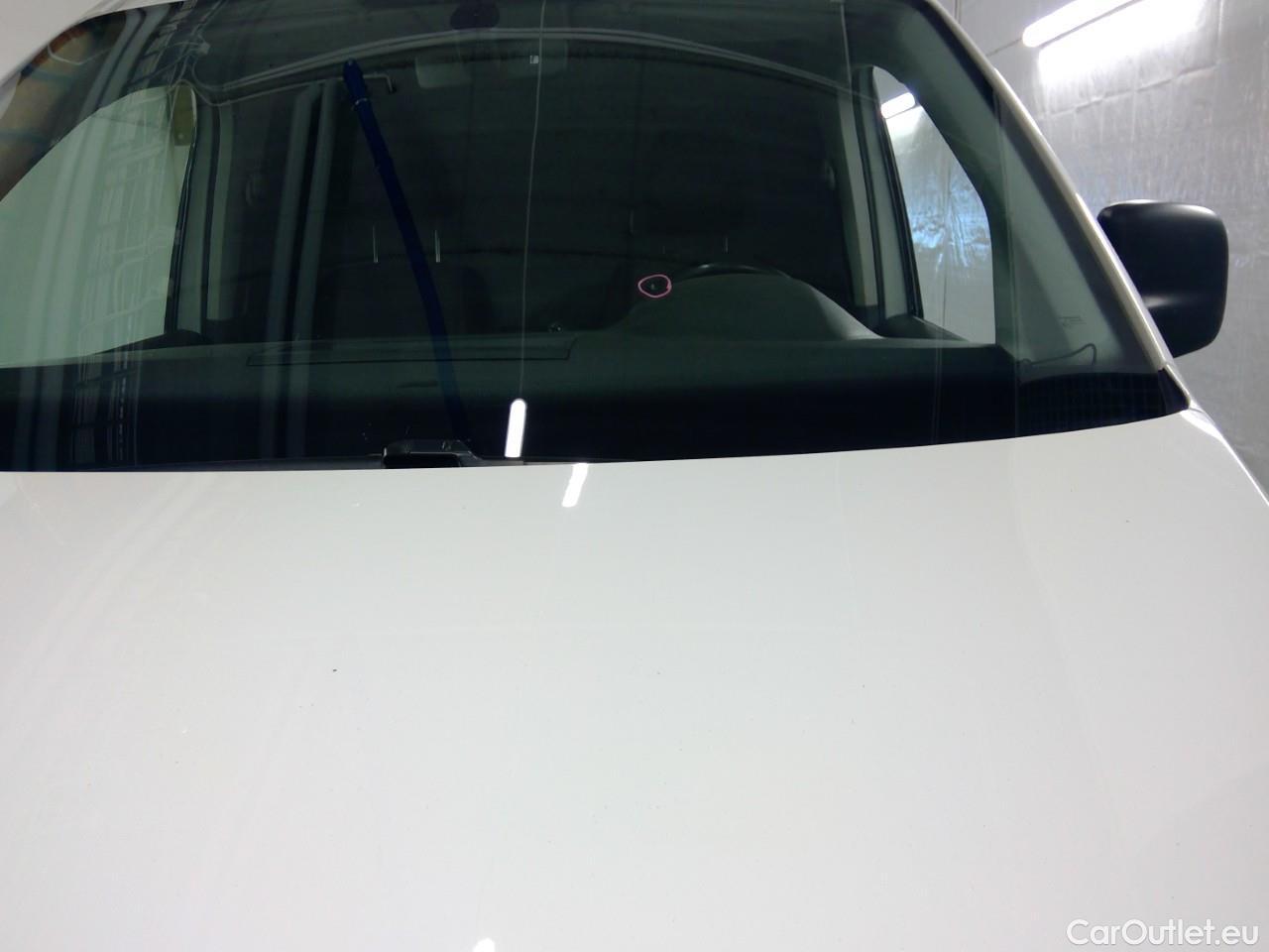  Volkswagen  Caddy  TDI 75 Maxi Aut. #22