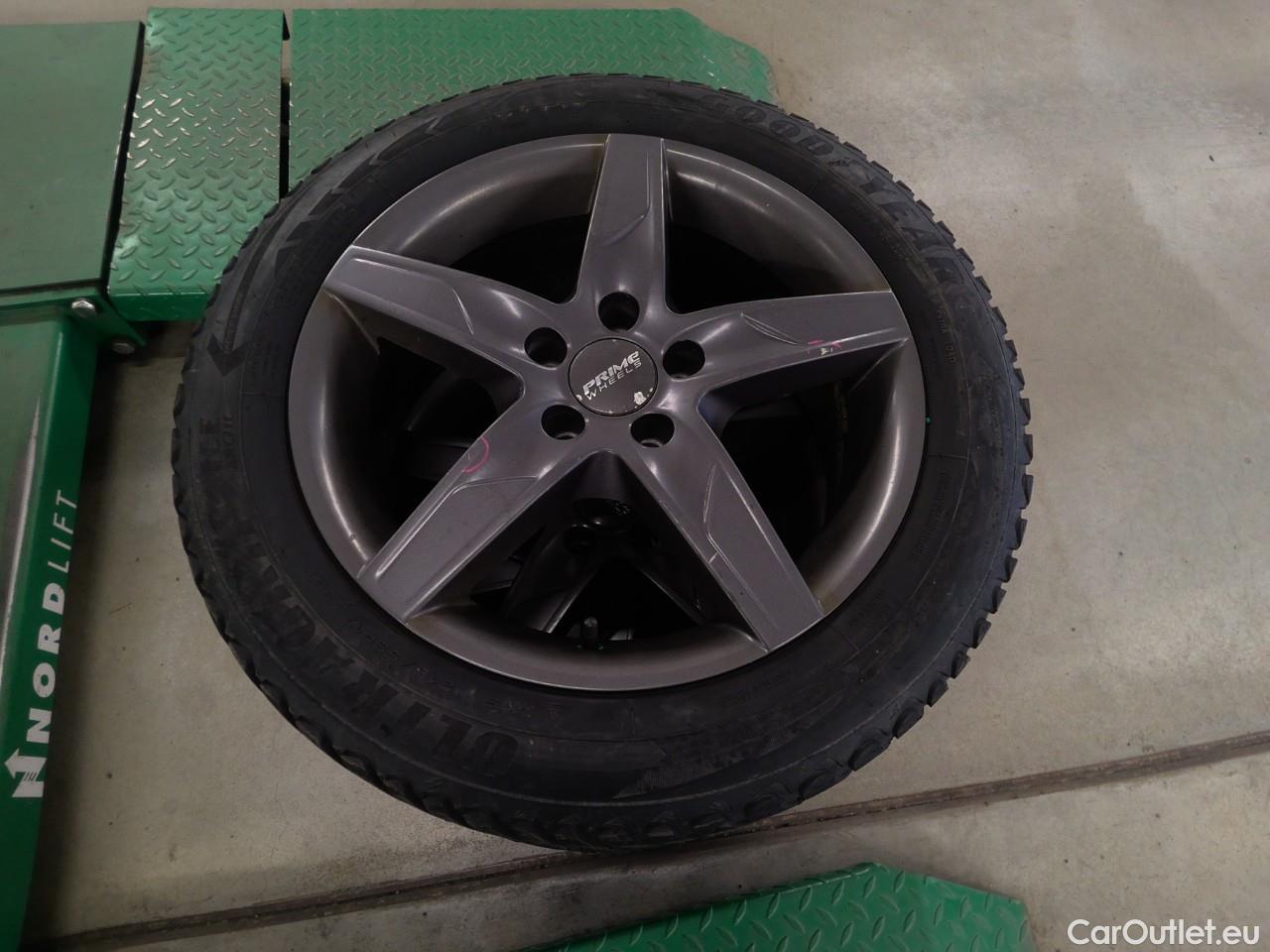  Volkswagen  Passat  All.TDI 190 4M GT Aut #6