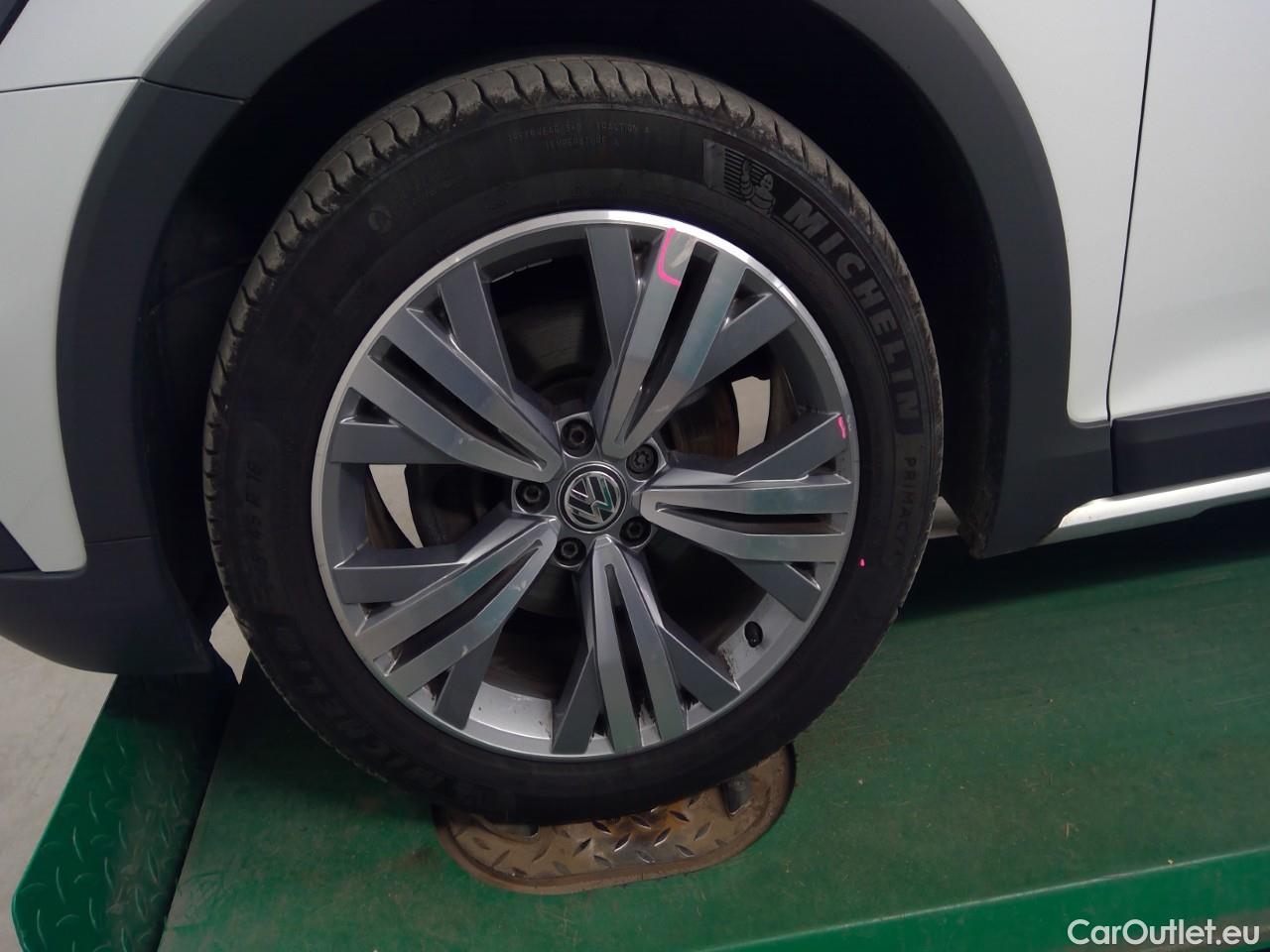  Volkswagen  Passat  All.TDI 190 4M Aut #3