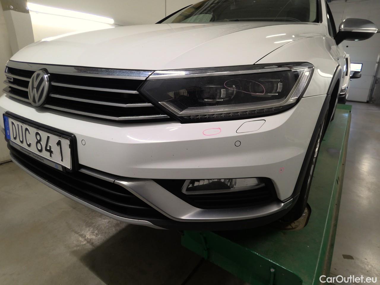 Volkswagen  Passat  All.TDI 190 4M GT Aut #14