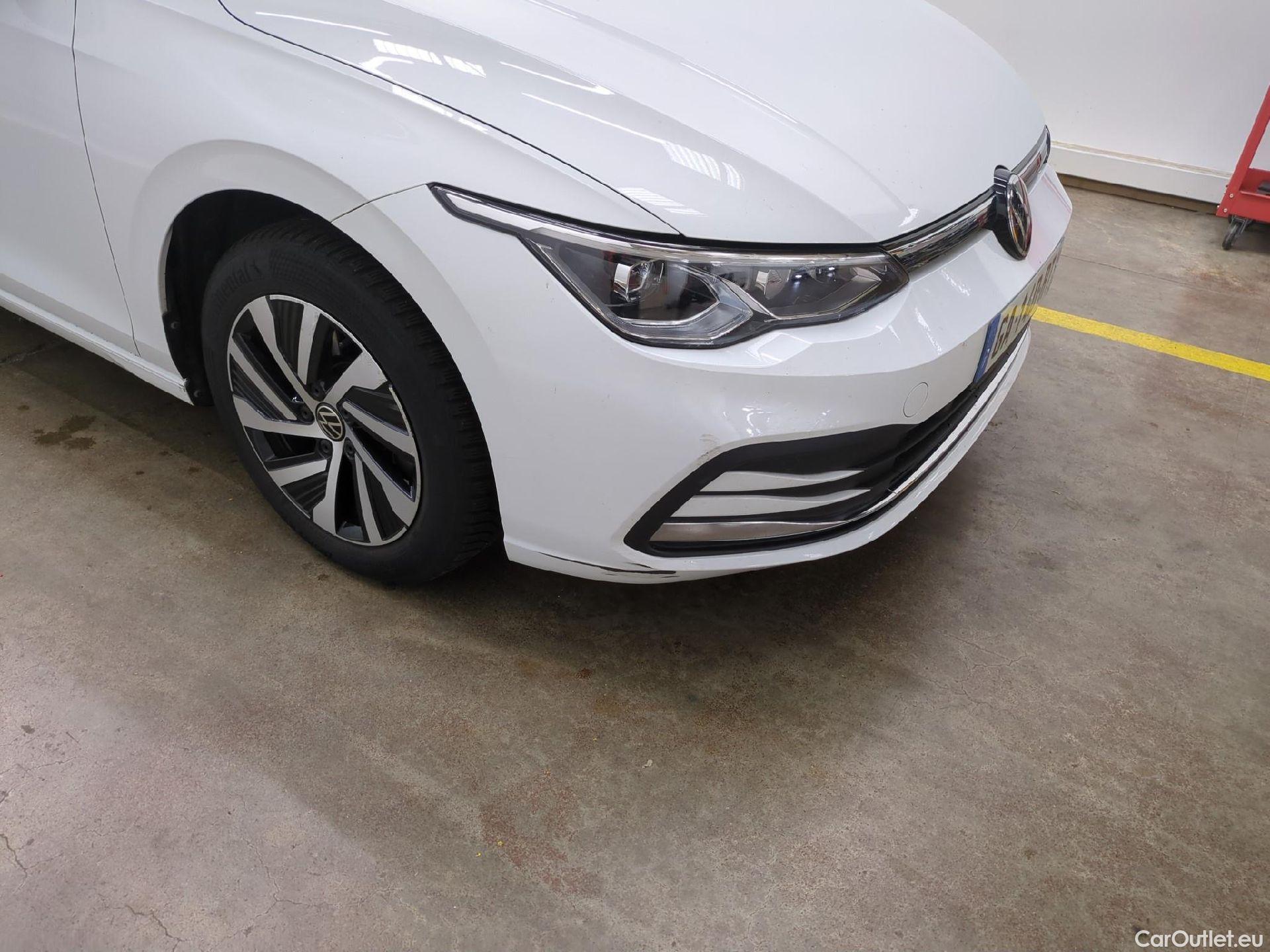  Volkswagen  Golf  VIII Berline Style 1st eHybrid 1.4 205CV BVA6 E6d #16