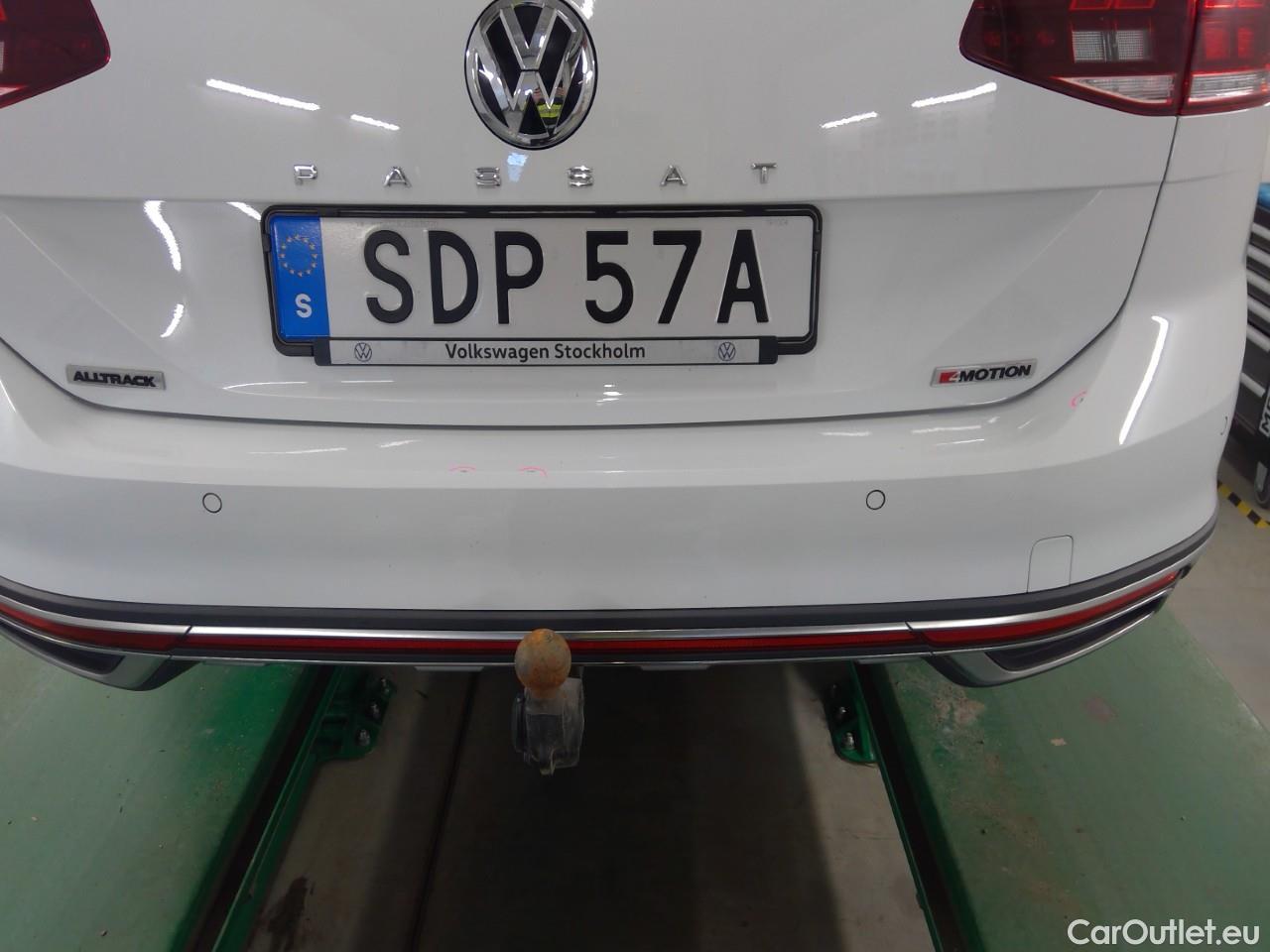  Volkswagen  Passat  All.TDI 190 4M Aut #10