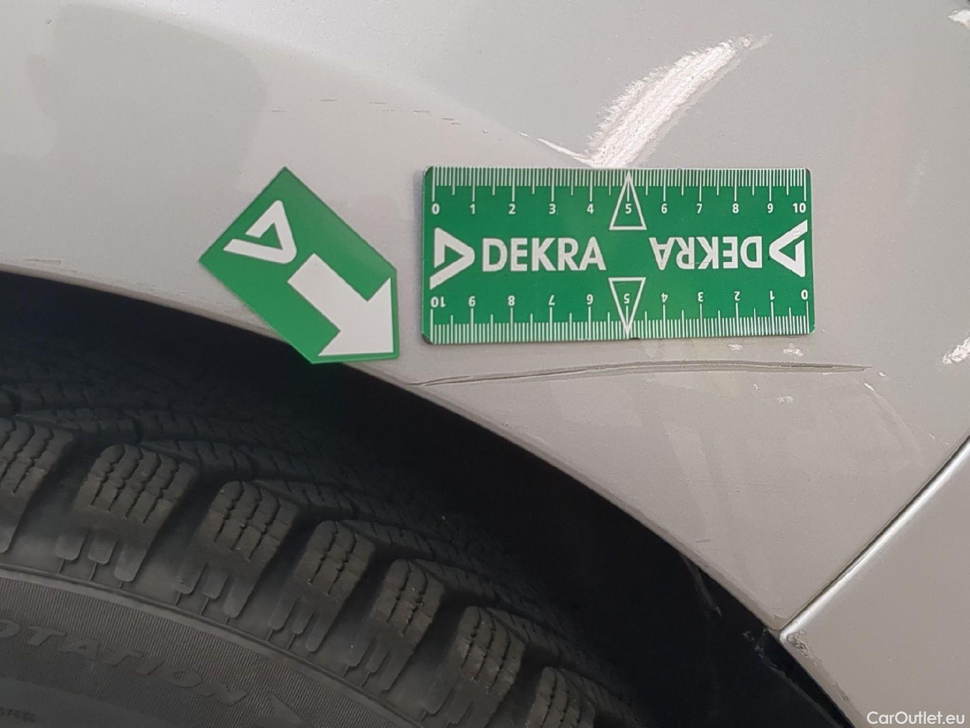  Renault  Clio  IV Business 0.9 TCe 90CV BVM5 E6 #11