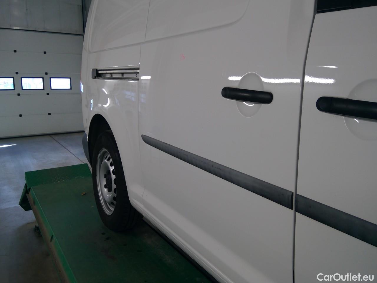  Volkswagen  Caddy  TDI 75 Maxi Aut. #17