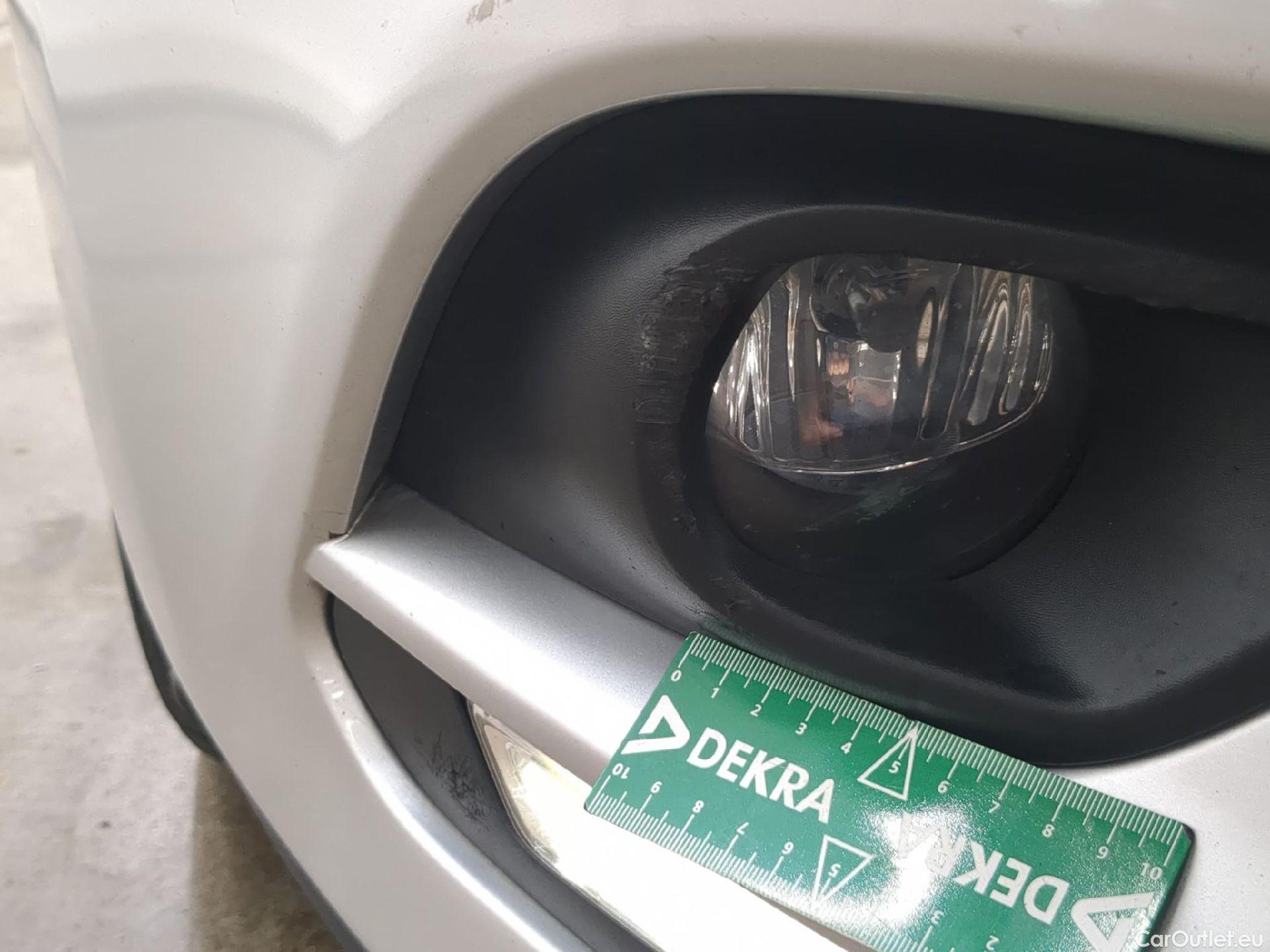  Renault  Clio  IV Business 0.9 TCe 90CV BVM5 E6 #19
