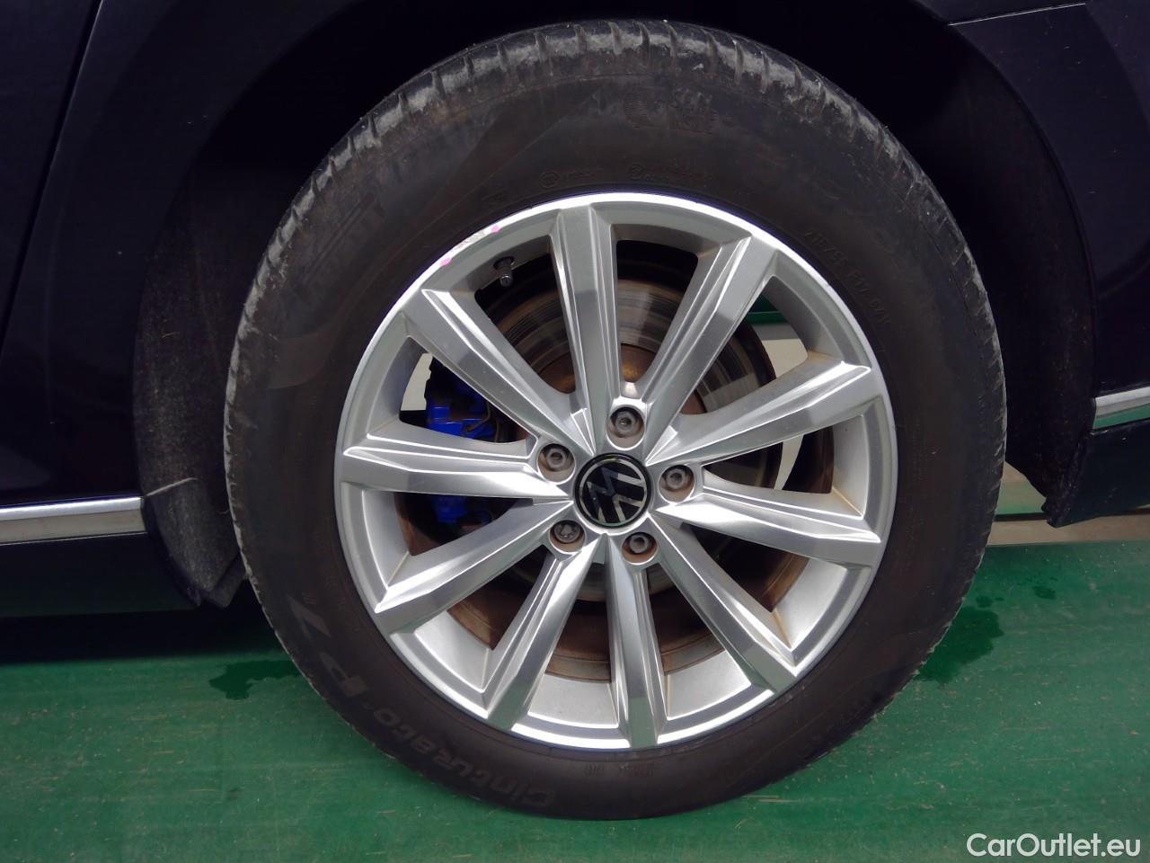  Volkswagen  Passat  Sp.Combi GTE #18