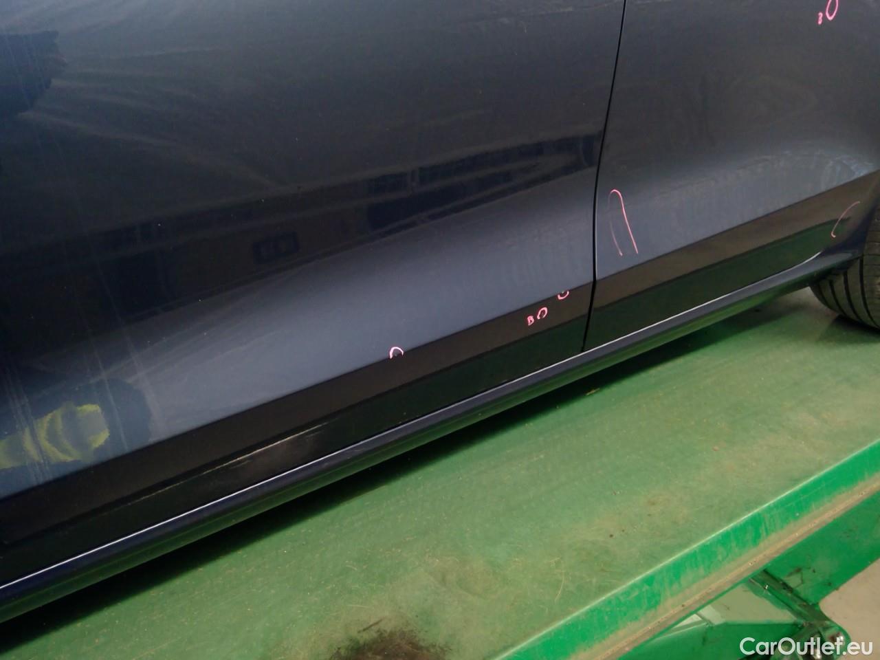  Volvo  V60  B4 D FWD Mom.Adv.SE Pa.Aut #13