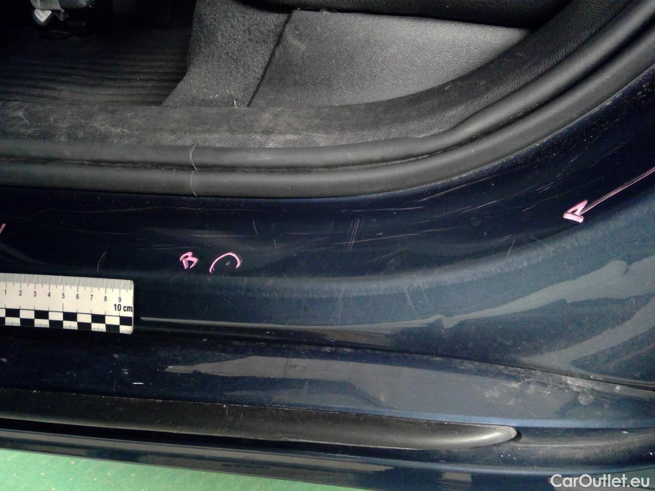  Volvo  V60  B4 D FWD Mom.Adv.SE Pa.Aut #20