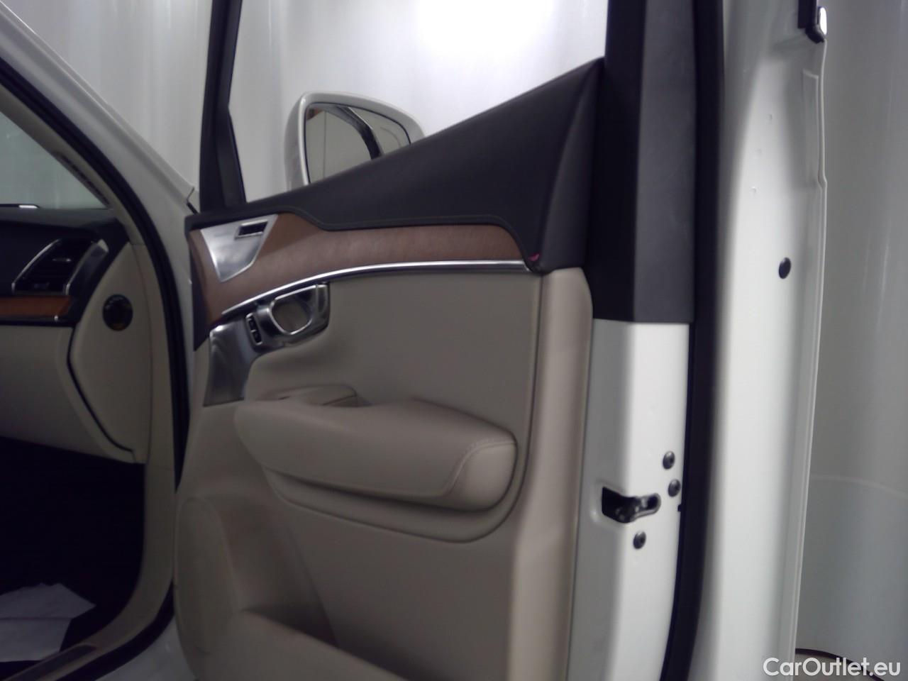  Volvo  XC90  T8 455 Insc.Rec. AWD Aut #53