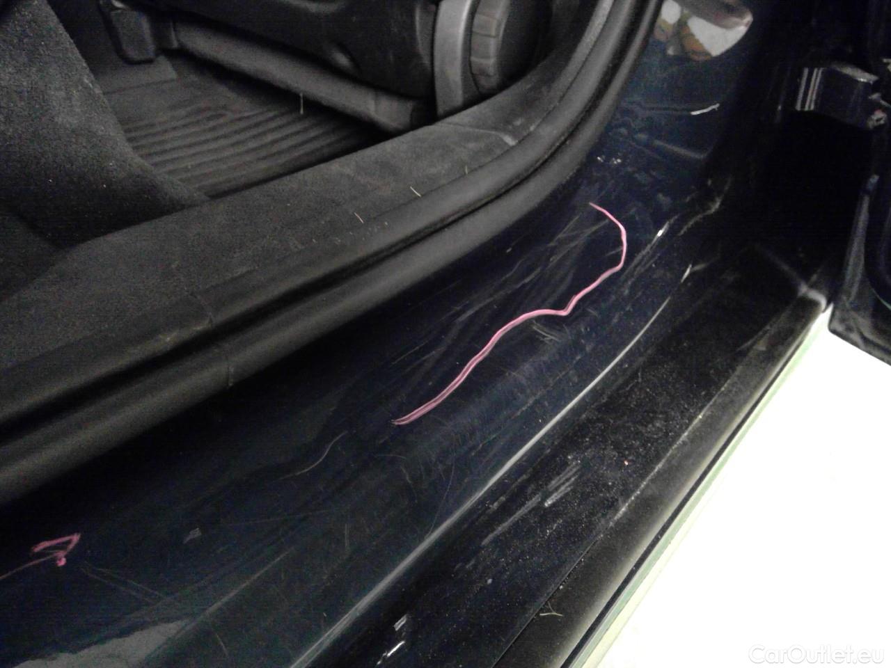  Volvo  V60  B4 D FWD Mom.Adv.SE Pa.Aut #38