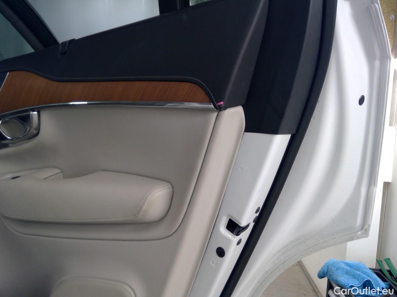  Volvo  XC90  T8 455 Insc.Rec. AWD Aut #45