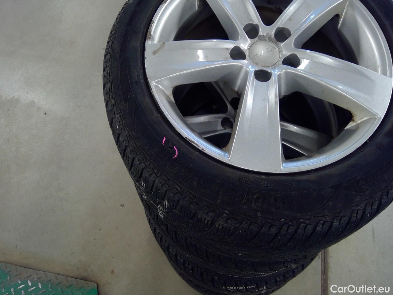  Volvo  V60  B4 D FWD Mom.Adv.SE Pa.Aut #57