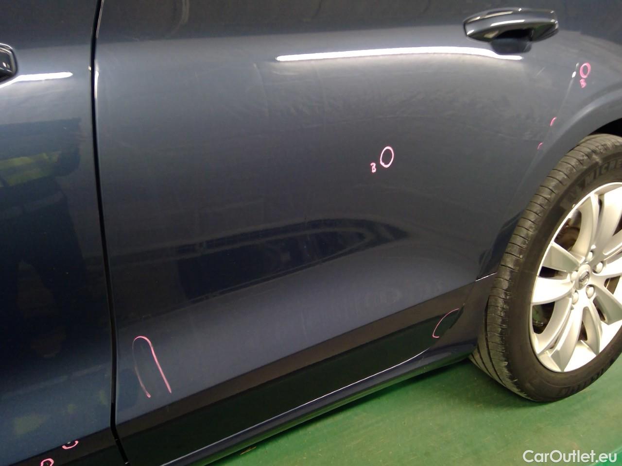  Volvo  V60  B4 D FWD Mom.Adv.SE Pa.Aut #17