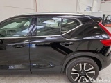  Volvo  XC 40 VOLVO XC40 / 2017 / 5P / SUV T4 PLUG-IN HYBRID AUTO RECH INSCRIP EXPR #42