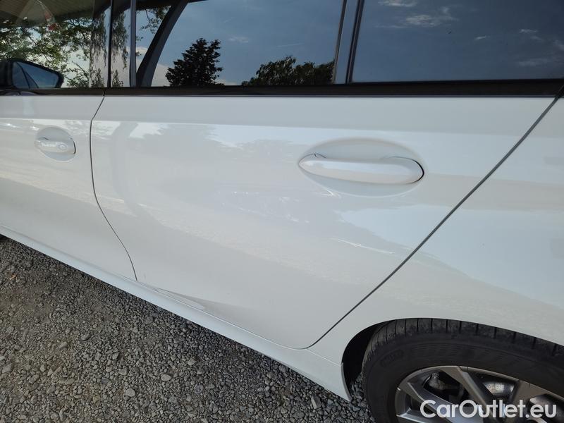  Bmw  Serie 3  Lim. (F30)  (2015) 330e AT #12