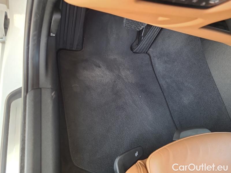  Bmw  Serie 3  Lim. (F30)  (2015) 330e AT #7