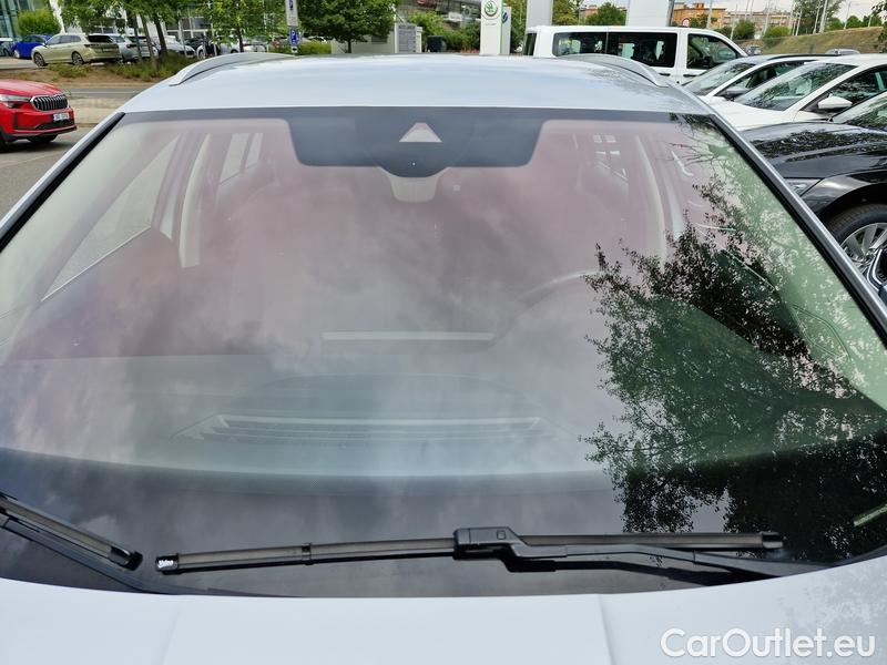  Skoda  Octavia  Combi (NX3)(2020) Oct.Combi 2.0TDI 110 Style AT #1