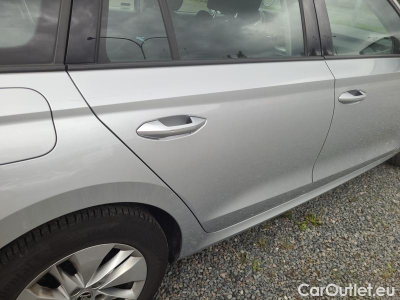  Skoda  Octavia  Combi (NX3)(2020) Oct.Combi 2.0TDI 110 Am 4x4 AT #18