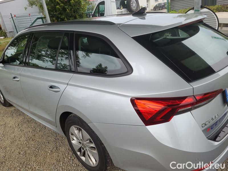  Skoda  Octavia  Combi (NX3)(2020) Oct.Combi 2.0TDI 110 Am 4x4 AT #14