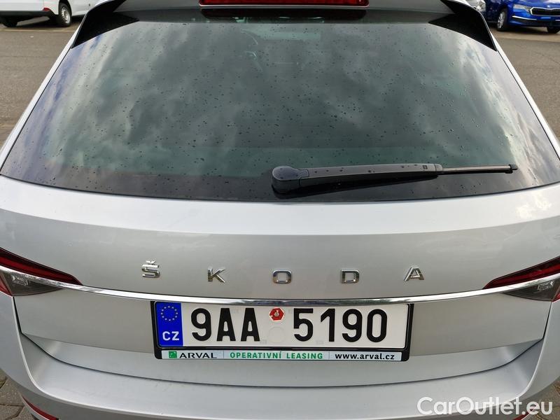  Skoda  Superb  Combi (3V5)(2015) Su.com.2.0TDI 147 4x4 L&K Aut #14