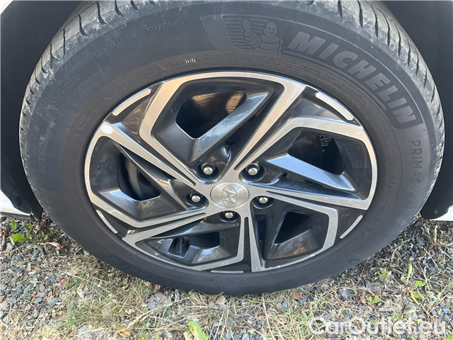  Hyundai  i30  1.5 T-GDI M.Hyb Smart kom. #12