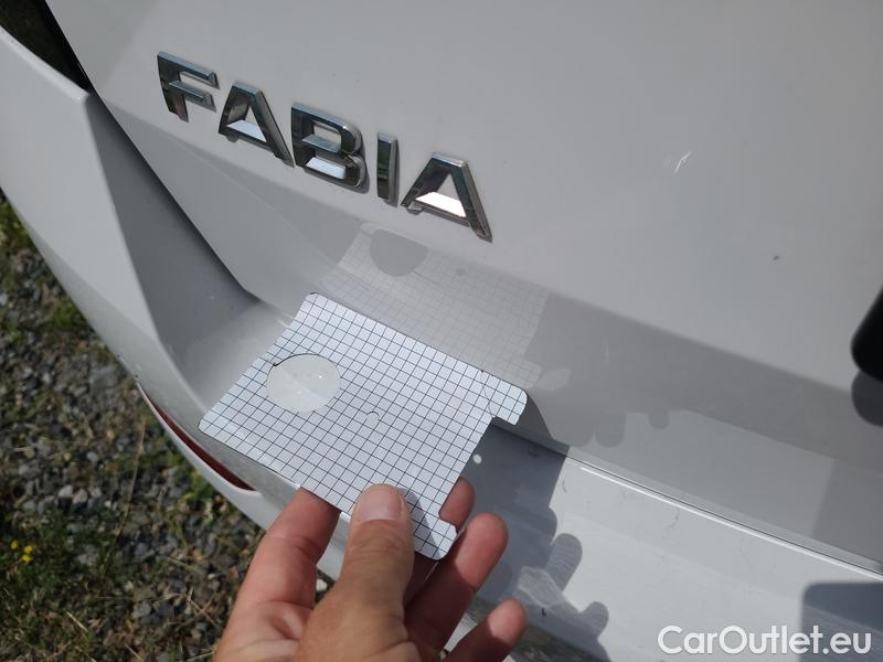  Skoda  Fabia  Combi (2015) Com.1.0TSI 70 Ambition 5d #8