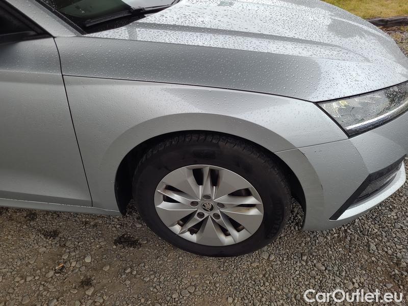  Skoda  Octavia  Combi (NX3)(2020) Oct.Combi 2.0TDI 85 Ambition #23