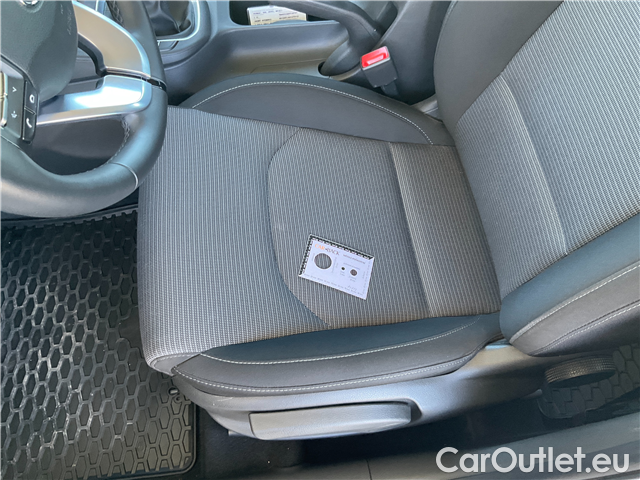  Hyundai  i30  kom.1.0TGDI 120 Comfort #9