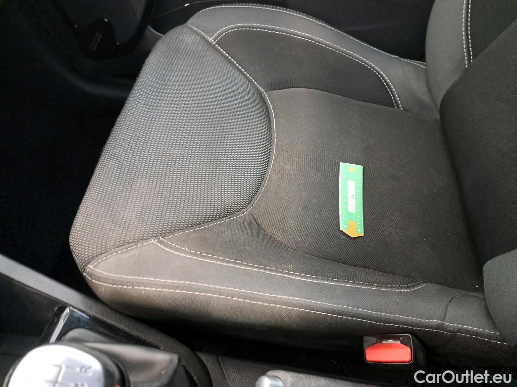  Renault  Clio RENAULT  Société VU 5p Berline Air MédiaNav Energy dCi 75 #24