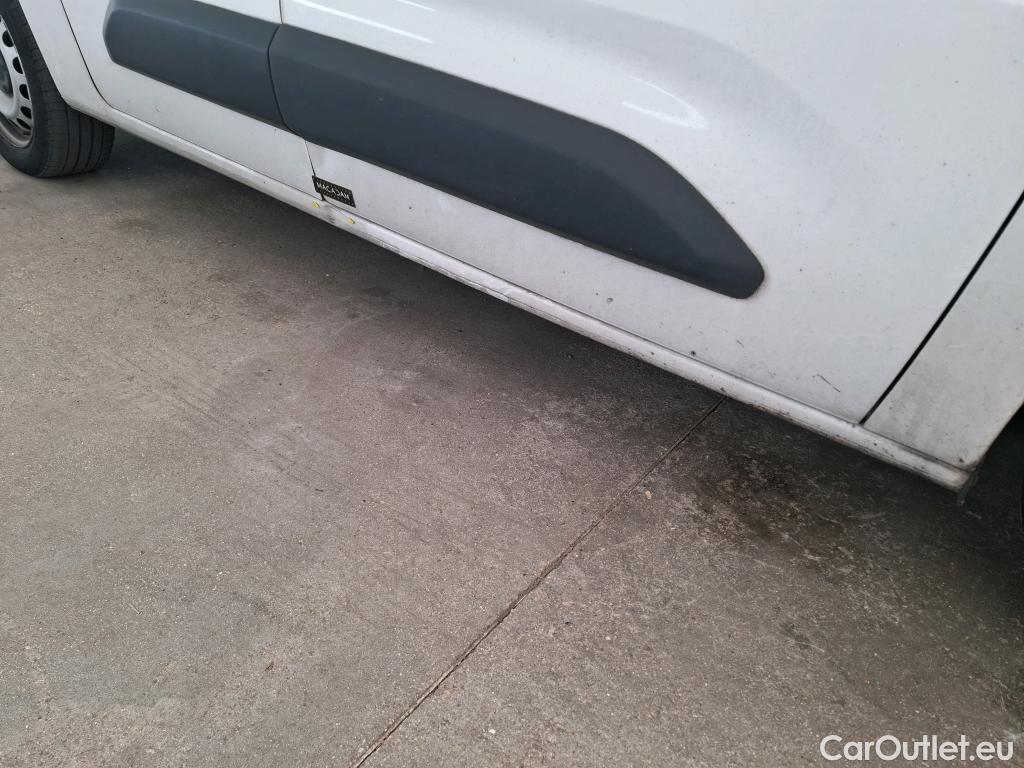  Citroen  Berlingo  Fourgon Club XL 950 1.5 BlueHDi 100CV BVM5 E6dT #5