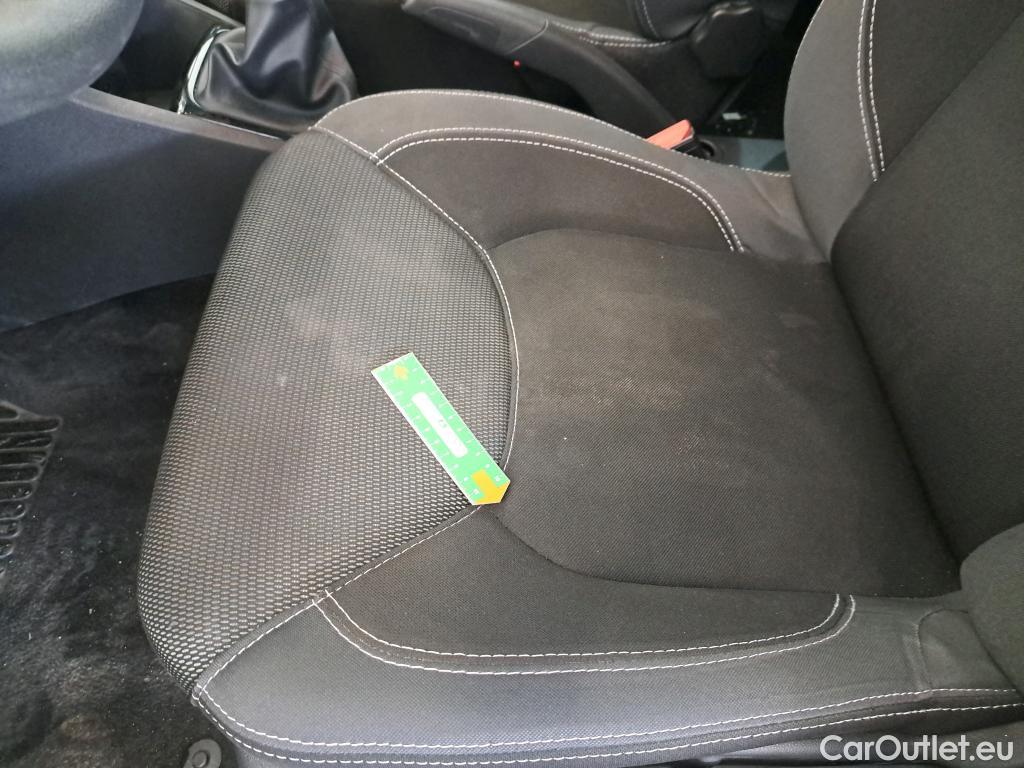  Renault  Clio RENAULT  Société VU 5p Berline Air MédiaNav Energy dCi 75 #26