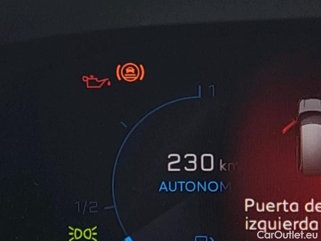  Peugeot  2008  Allure 1.2 PureTech 100CV MT6 E6d #35