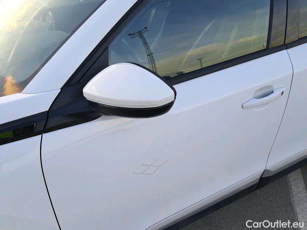  Peugeot  2008  Allure Pack 1.5 HDi 110CV MT6 E6d #29